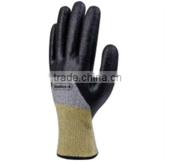 Latex coated gloves deltaplus protective gloves