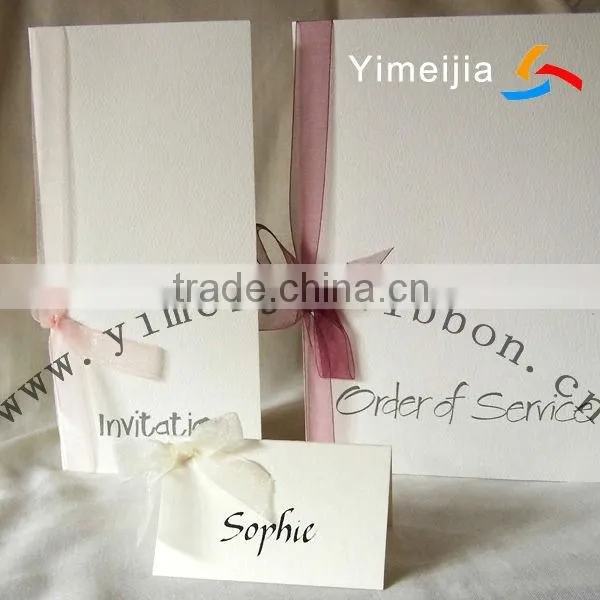 paper envelopes with organza ribbon