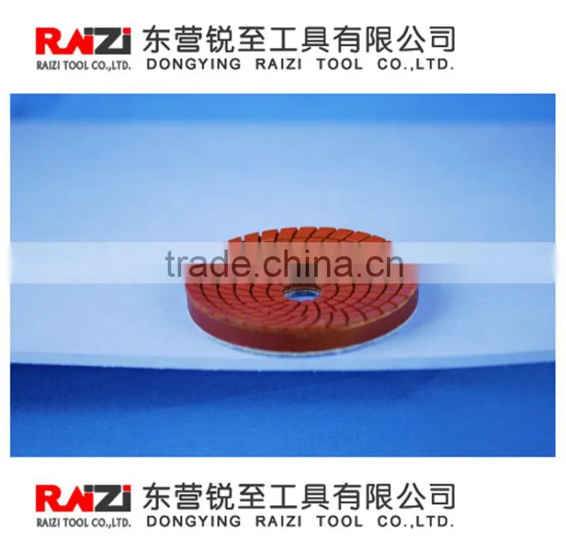 Spill wet polishing pad