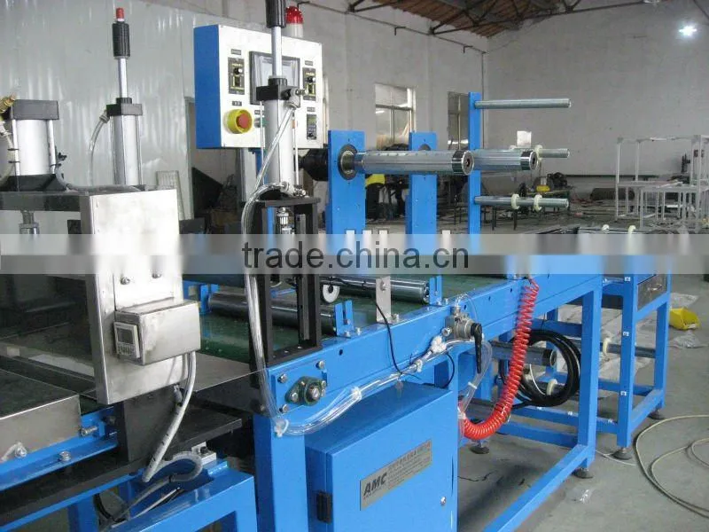 Automatic car tape sticking cutting machine