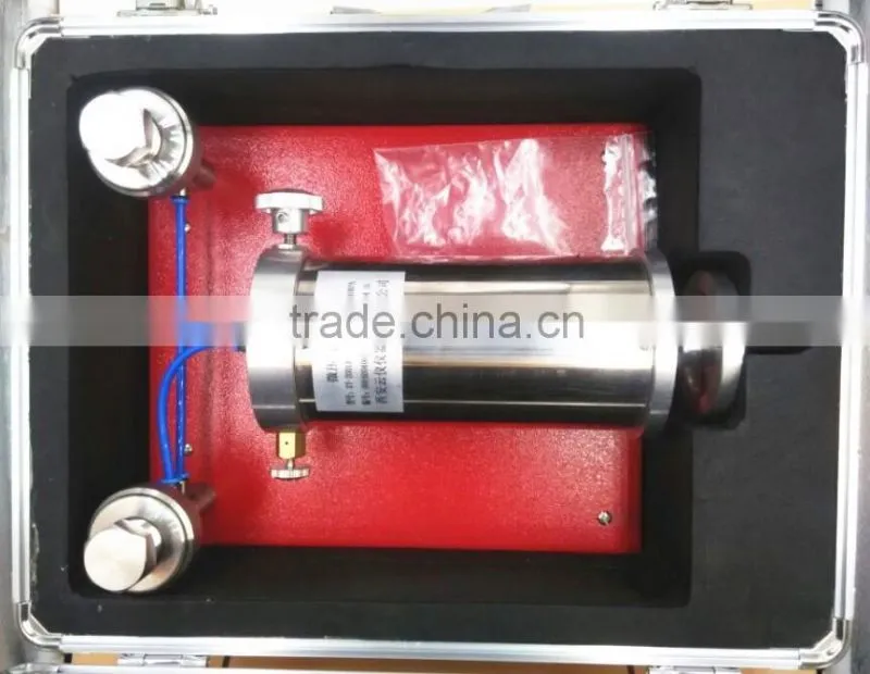 Manual pneumatic pressure calibrator