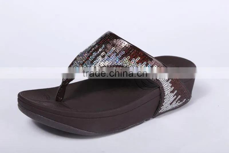 Fashionable women flip flops with shinny sequins decoration