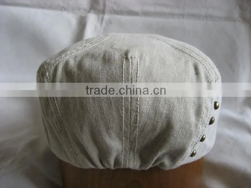 Fashion Ivy Hat with Rivet