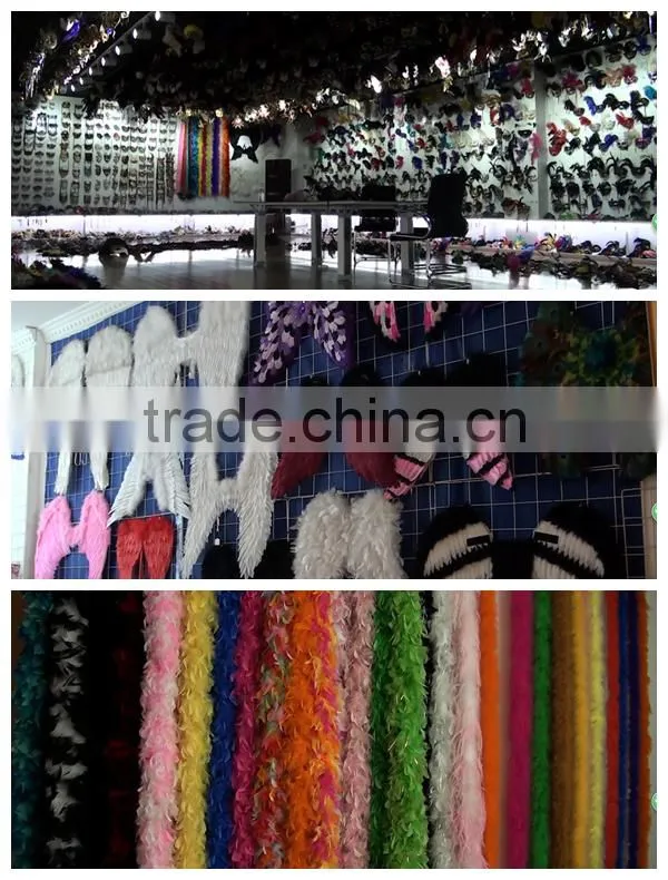 Deluxe Costume Accessory Feather Boa-105