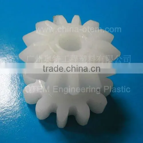 white high rigid PP spur gear