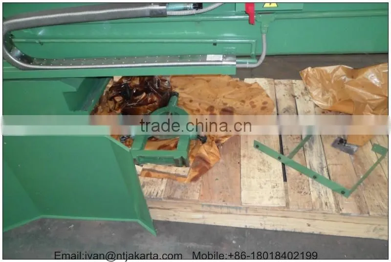 CW-E Series horizontal cnc Lathe machine with CE certification