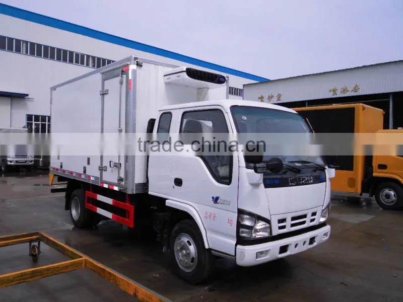 4x2 3 ton refrigerator car for sale