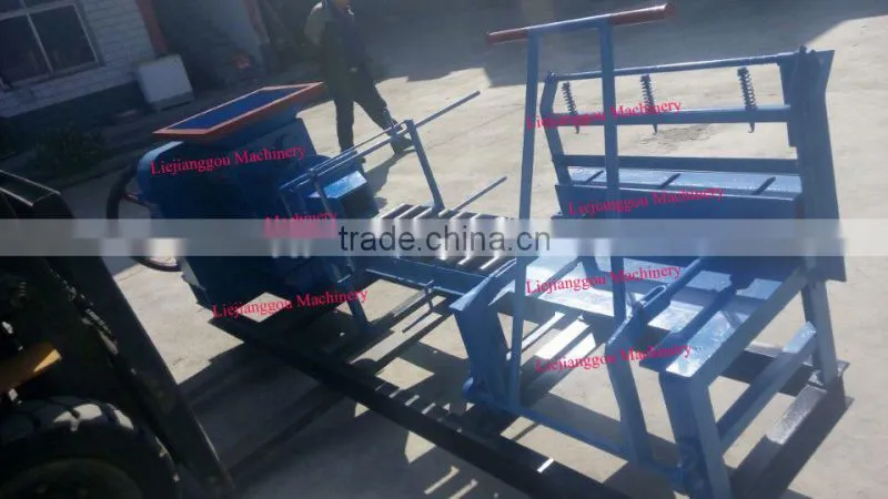 mud brick maker/clay brick making machine price/small scale clay brick making machine
