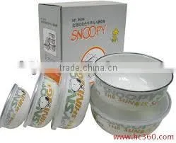 Enamel storage bowl with PP lid