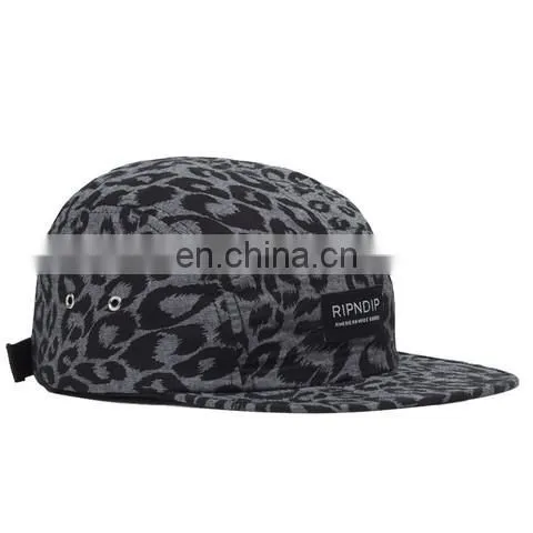 New fashionable navy blue woolen 5 panel hat with woven label