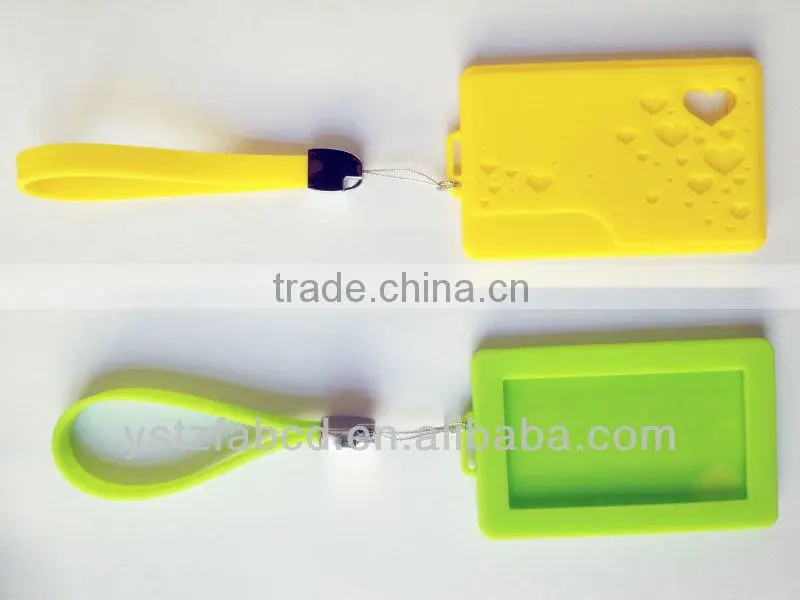 Silicone Luggage Tag with heart shape design