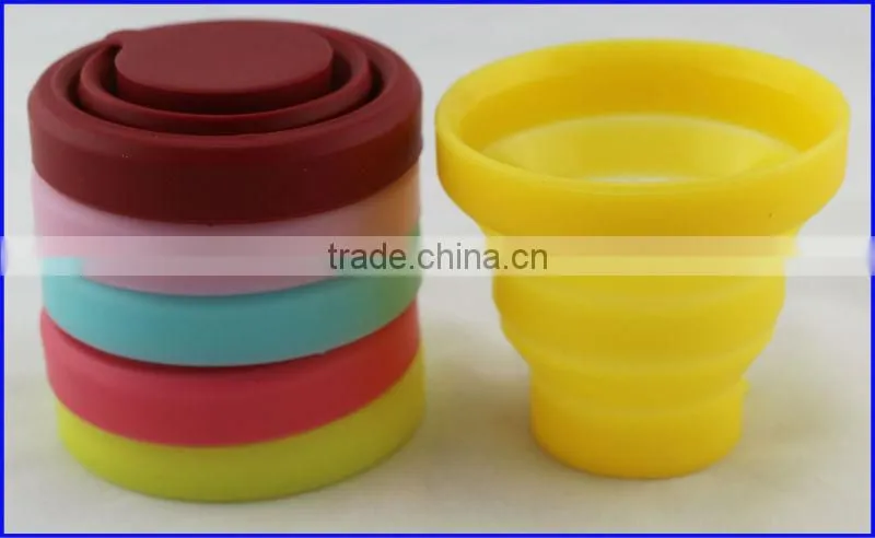 Durable Soft and Flexible Candy Color Collapsible Silicone Wholesale Travel Mugs