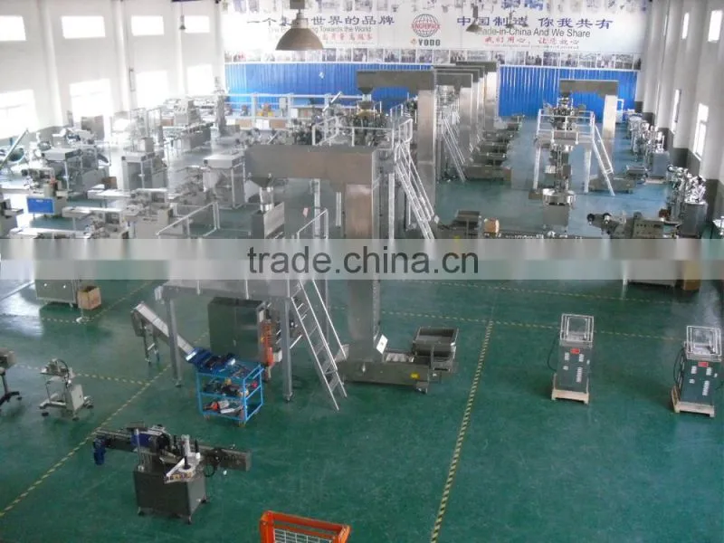 XF-400 vacuum packaging machine