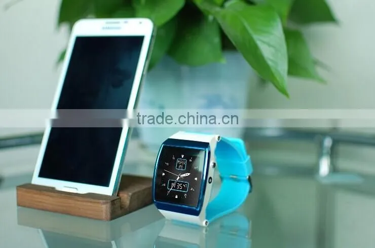 Touch Screen quad band smart Watch Phone with GPS and camera