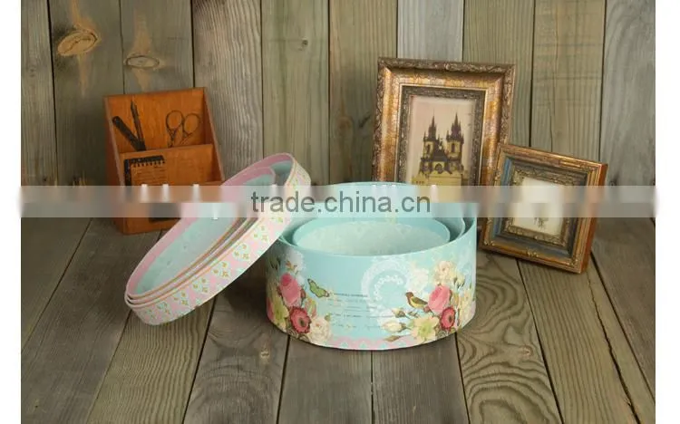 Wholesale Cheap Custom Made Round Paper Gift Boxes