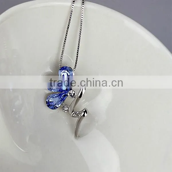 fashion silver pendant with gemstone