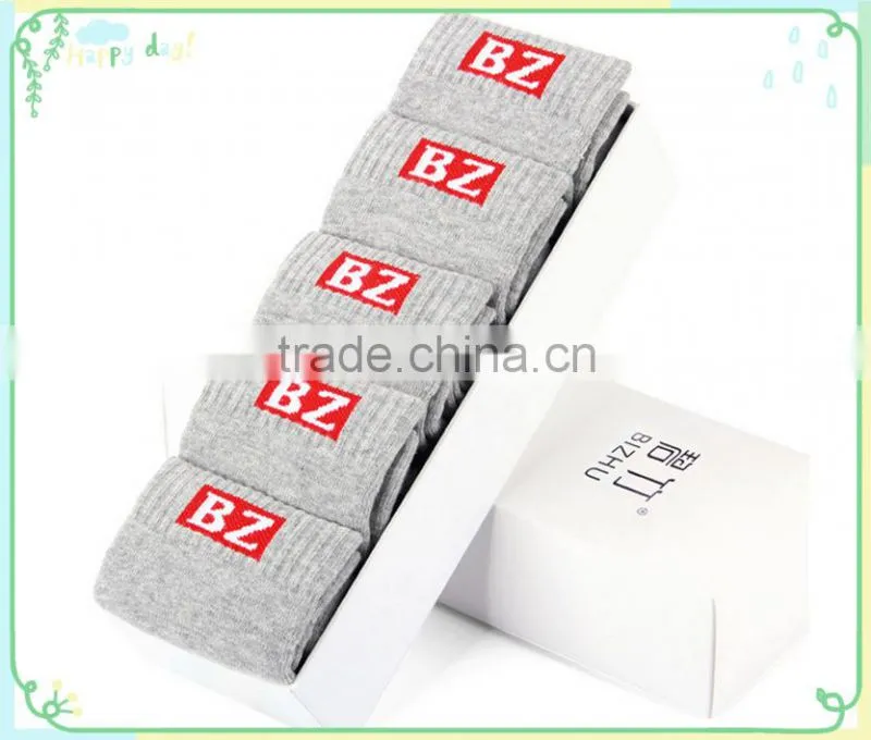 2016 hot sale custom logo sport socks mens lanesboro sport compression socks