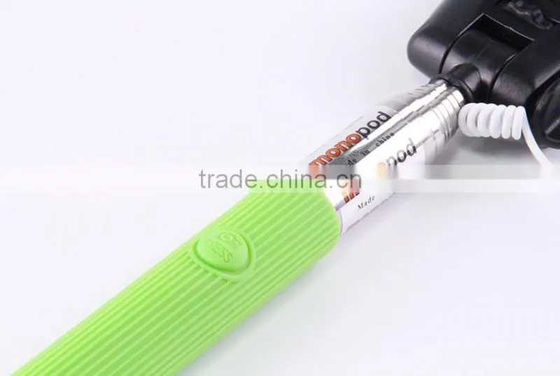 Factory Price Colorful Selfie Stick Tripod with Wired for Smart Phone for iPhone