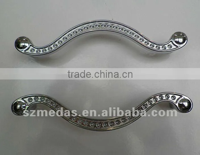 New furniture handle
