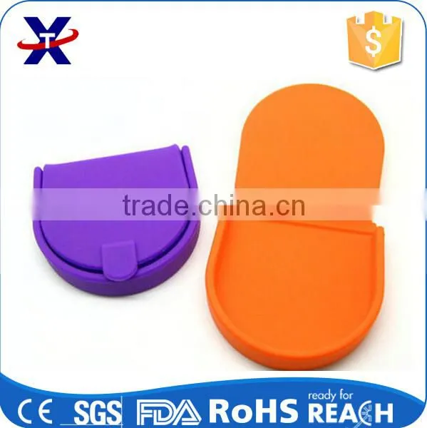 hotsell U shape promotion silicone rubber squeeze coin purse