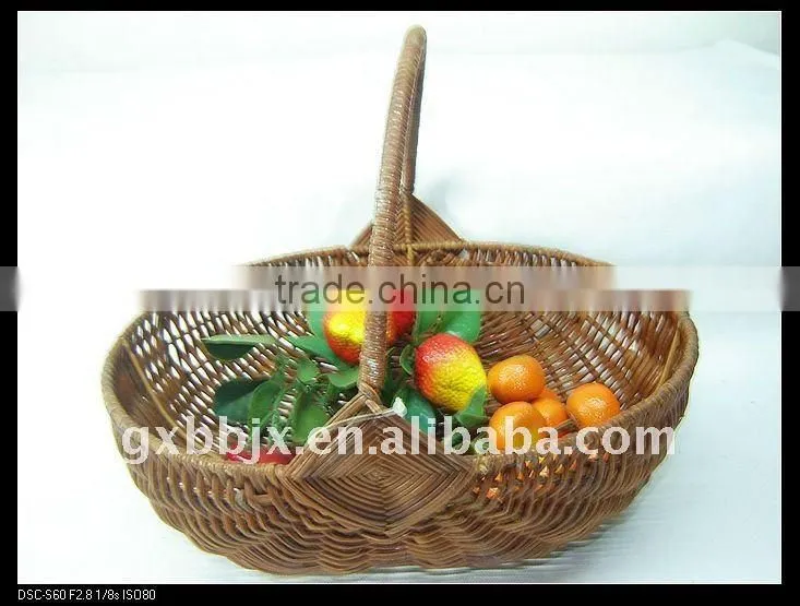 Egg shaped awn woven iron frame storage pasta basket