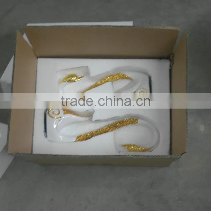 Clear resin figurine decoration