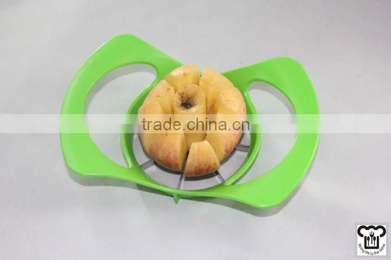 Colorful plastic apple cutter w/stainless steel blade