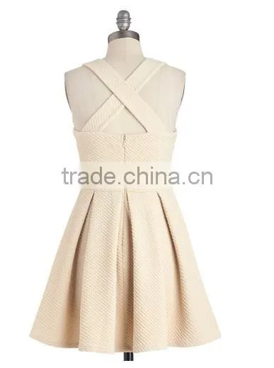 2015 Manni Latest Sexy Nude Women Pleated Cocktail Dress