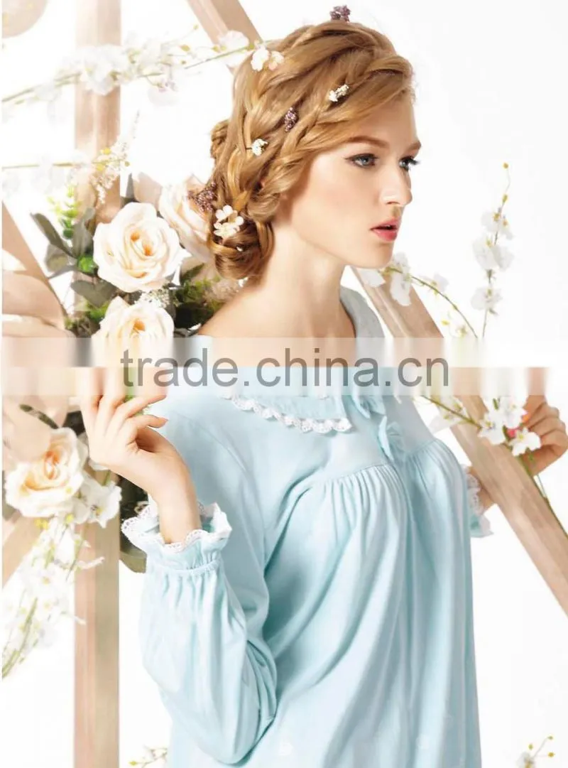 Beautiful spring and autumn warm color girl pajamas