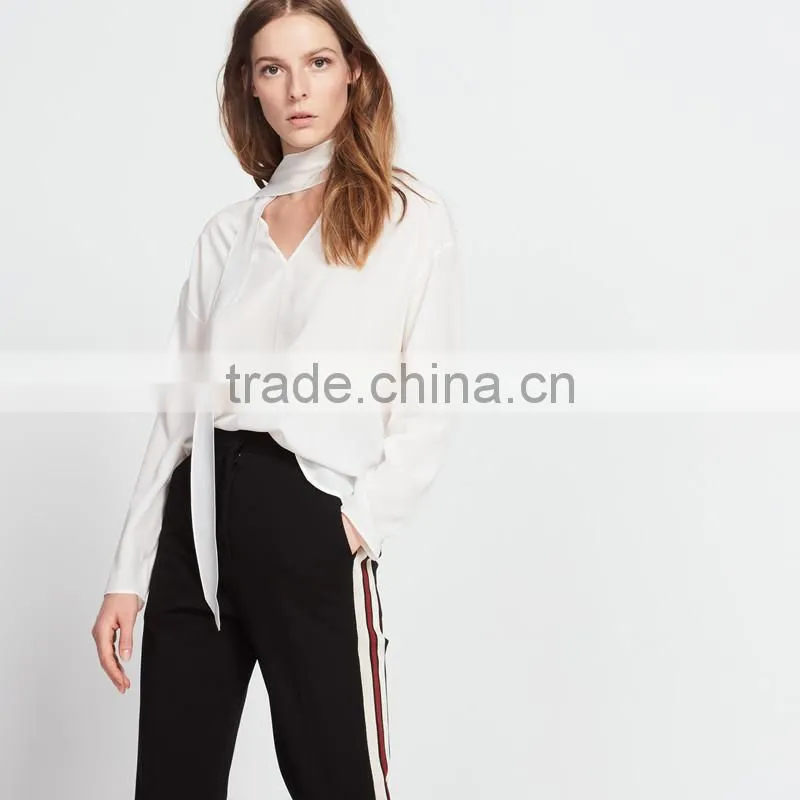 NEWEST DESIGN nice fastening at the collar women V-neck and long sleeve blouse