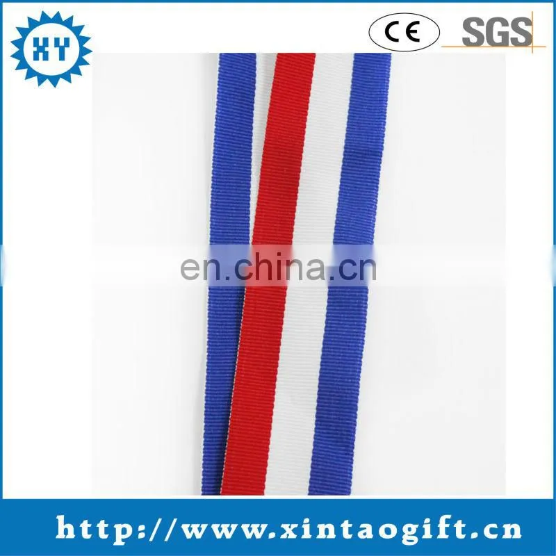 2015 Cheap custom design free lanyard keychain
