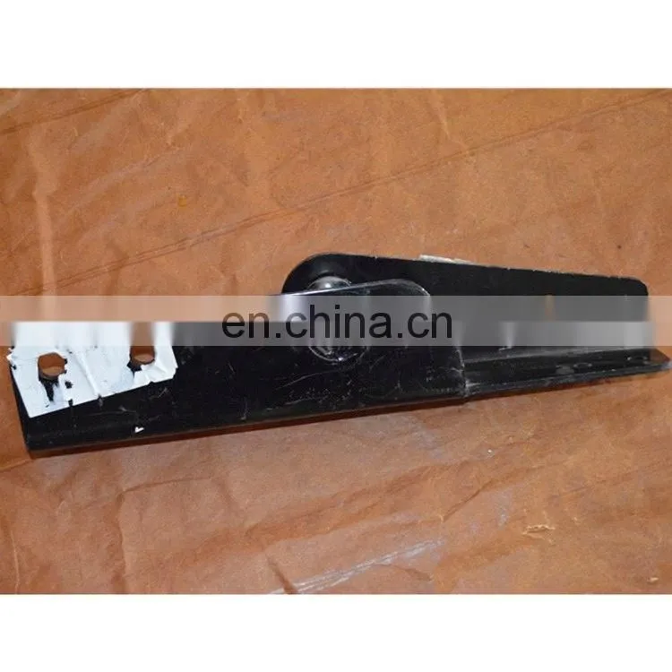 Right Bumper bracket assembly 2803-400012 for SAIC IVECO HONGYAN GENLYON