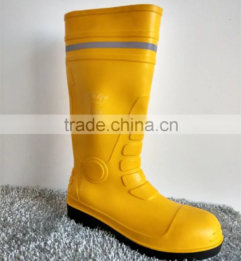 china fashion new yellow pvc rain boots/mining work boots