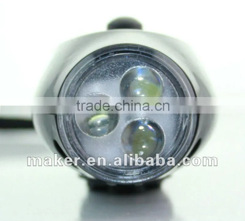 3 LED Dynamo Plastic Flashlight