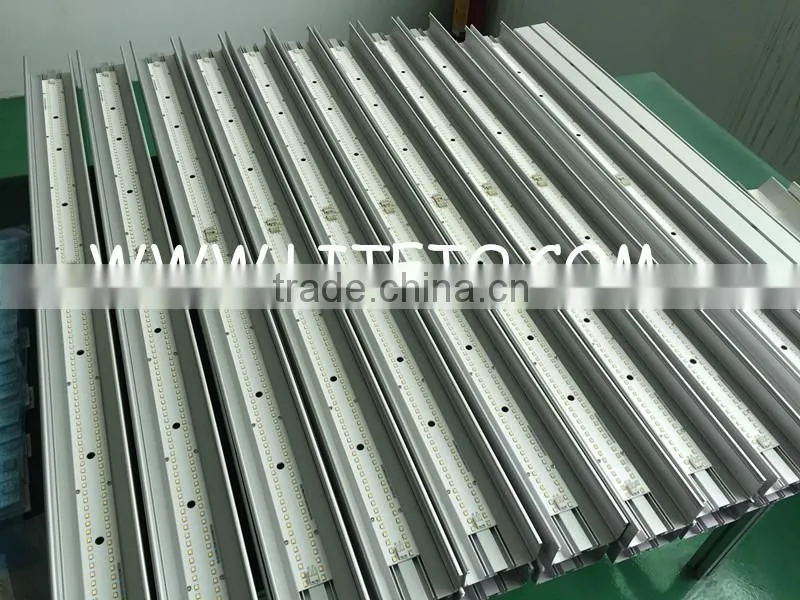Easy Installation 0.6m 1.2m 1.5m 1.8m 30w Stripped Cover LED Linear Lighting with UL Certificate On Christmas Promotion Sales