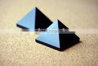 Newest Fashion Obsidian Natural Quartz Pyramid