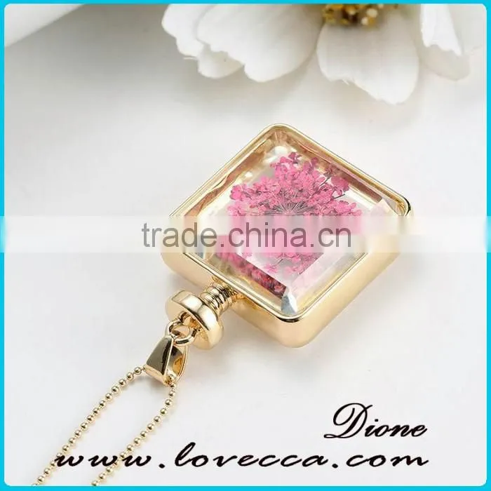 Square Gold Plated Locket Dried Real Flower Necklace