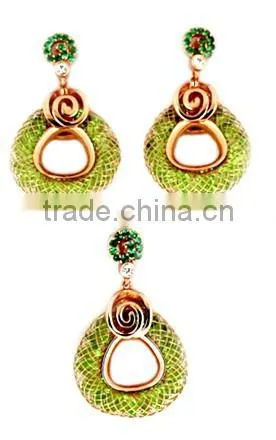 Dubai Gold fashion Jewelry 18 K Gold Plated jewelry 925 silver bangle fashionable jewelry