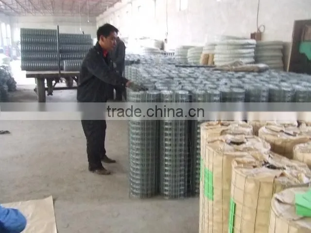welded mesh sheet metal fence panels