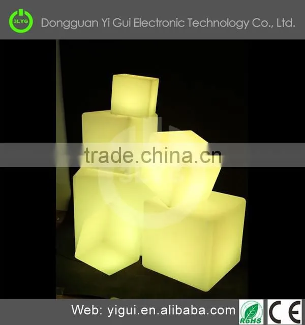 Outdoor Rechargeable Aluminium bar cube table