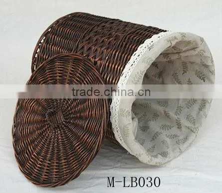 willow laundry basket with lid and cotton linning