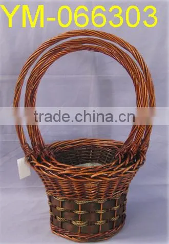 Cheap Handmade Large Willow Gift Basket for Flowers With Beautiful Handle