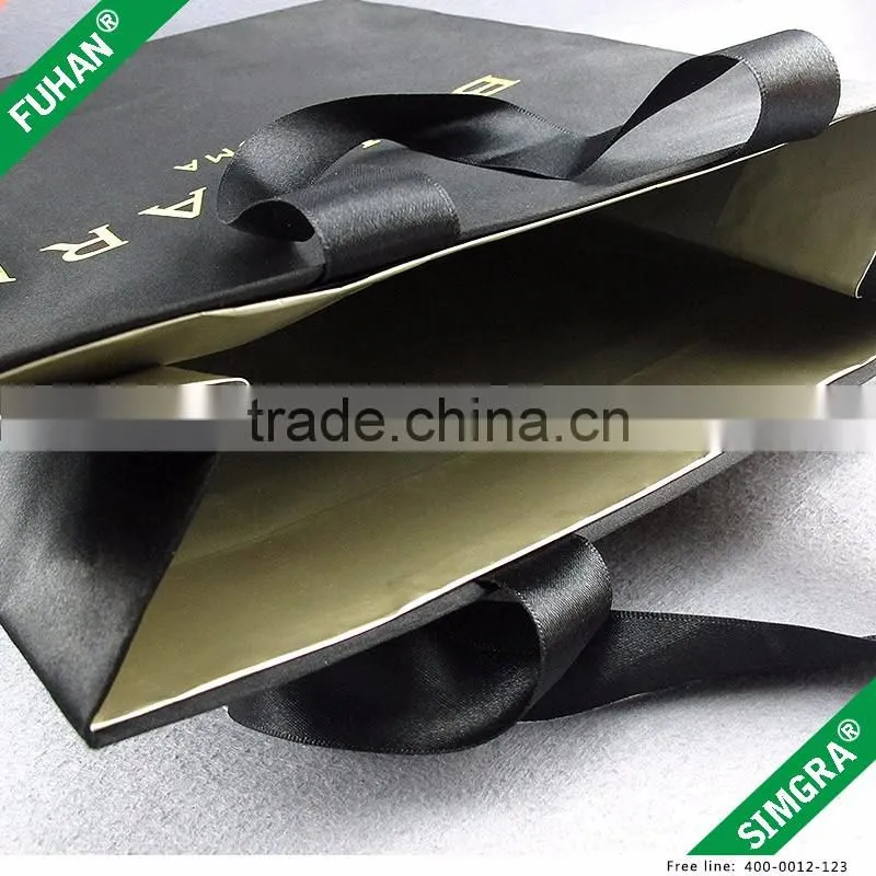 China Factory Fashion Design Packaging Bags Paper Shopping Bags