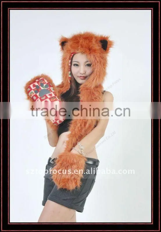 FURRY HATS WITH PAWS GOLD WOLF