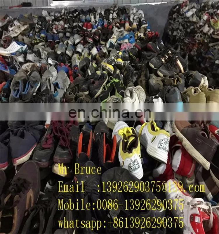 USED WINTER SHOES AND LEATHER BOOTS