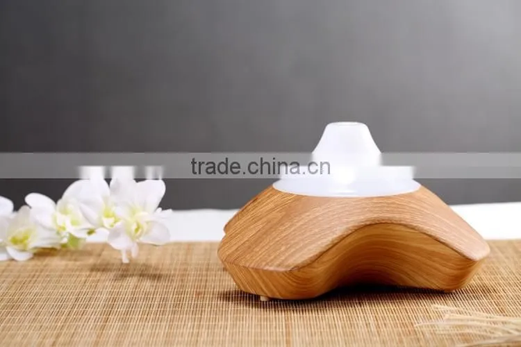 220ml Sound-responsive Aromatherapy Diffuser Essential Oil Ultrasonic Air Humidifier Aroma Diffuser with Smart Music Sensor
