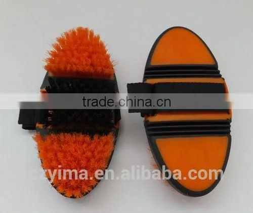 Hot ! bending shape brush with long massage pins/make horse happy