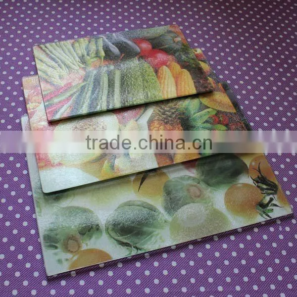 Glass cutting board