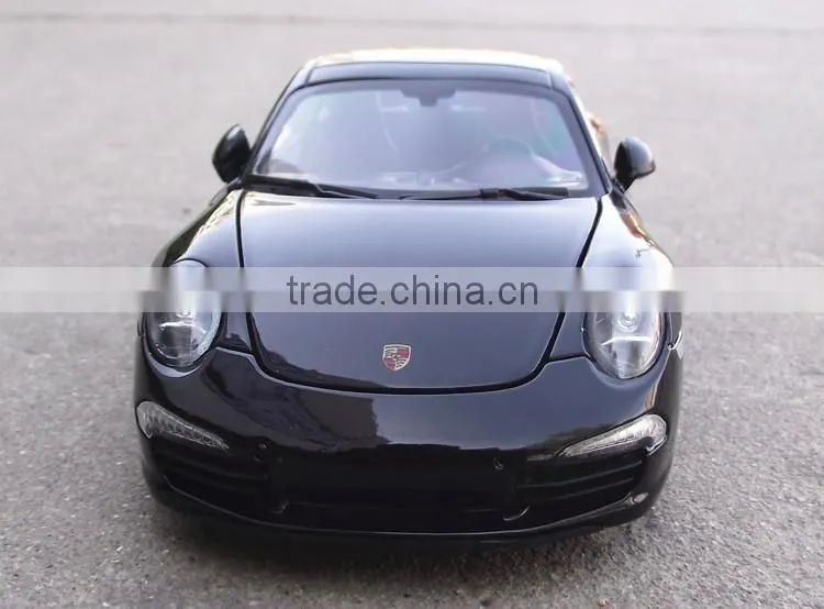1/18 scale alloy model car