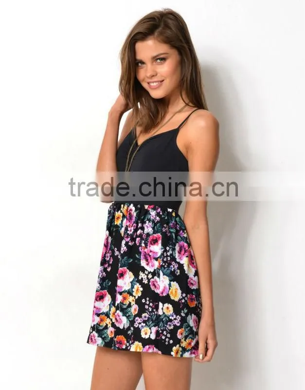 Ladies' New Hot Selling Fashion Dress with Print Fabric on Skirt